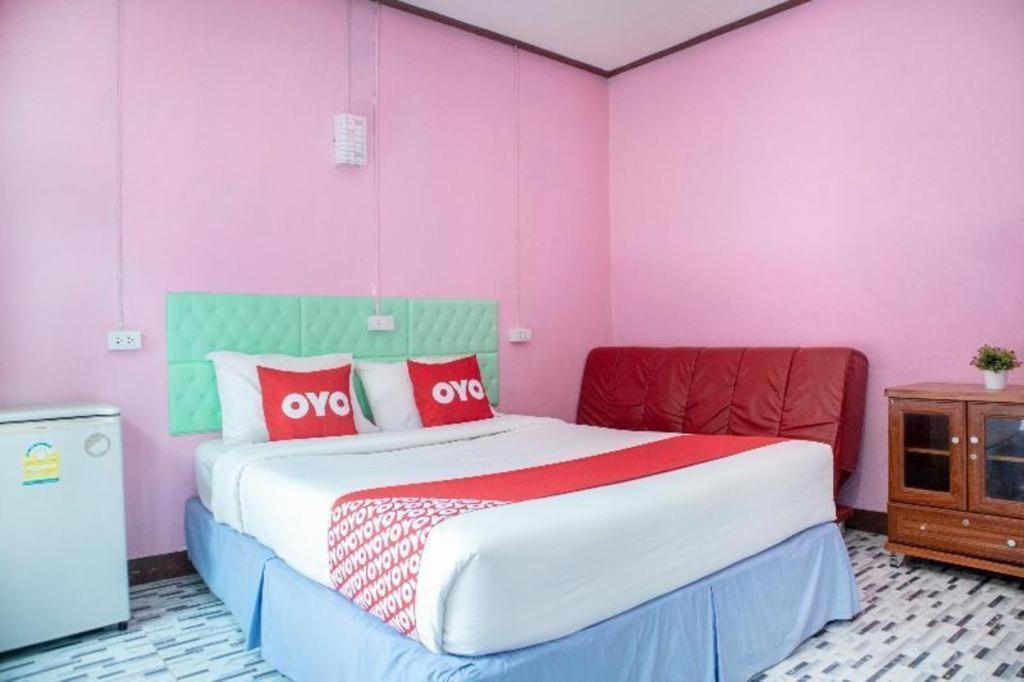 Oyo 797 Pink House Bungalow Ко-Ланта Екстер'єр фото