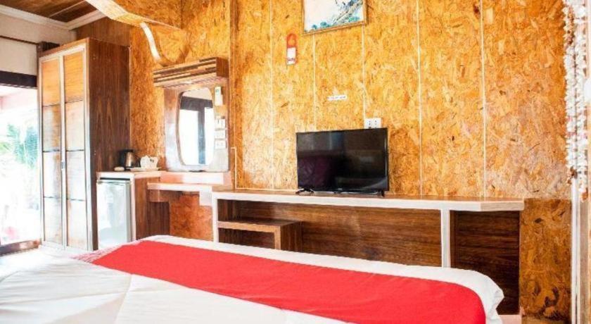 Oyo 797 Pink House Bungalow Ко-Ланта Екстер'єр фото
